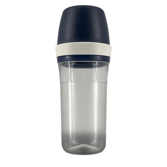 Tupperware Parmesan Romano Cheese Shaker Dry Rub Bottle Dispenser Cheese Storage - Picture 1 of 13